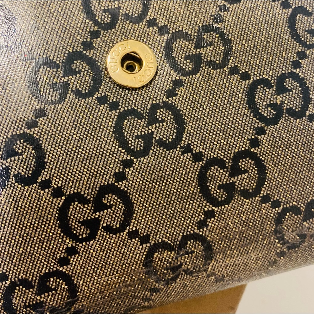 Authentic Gucci wallet - Picture 5 of 14
